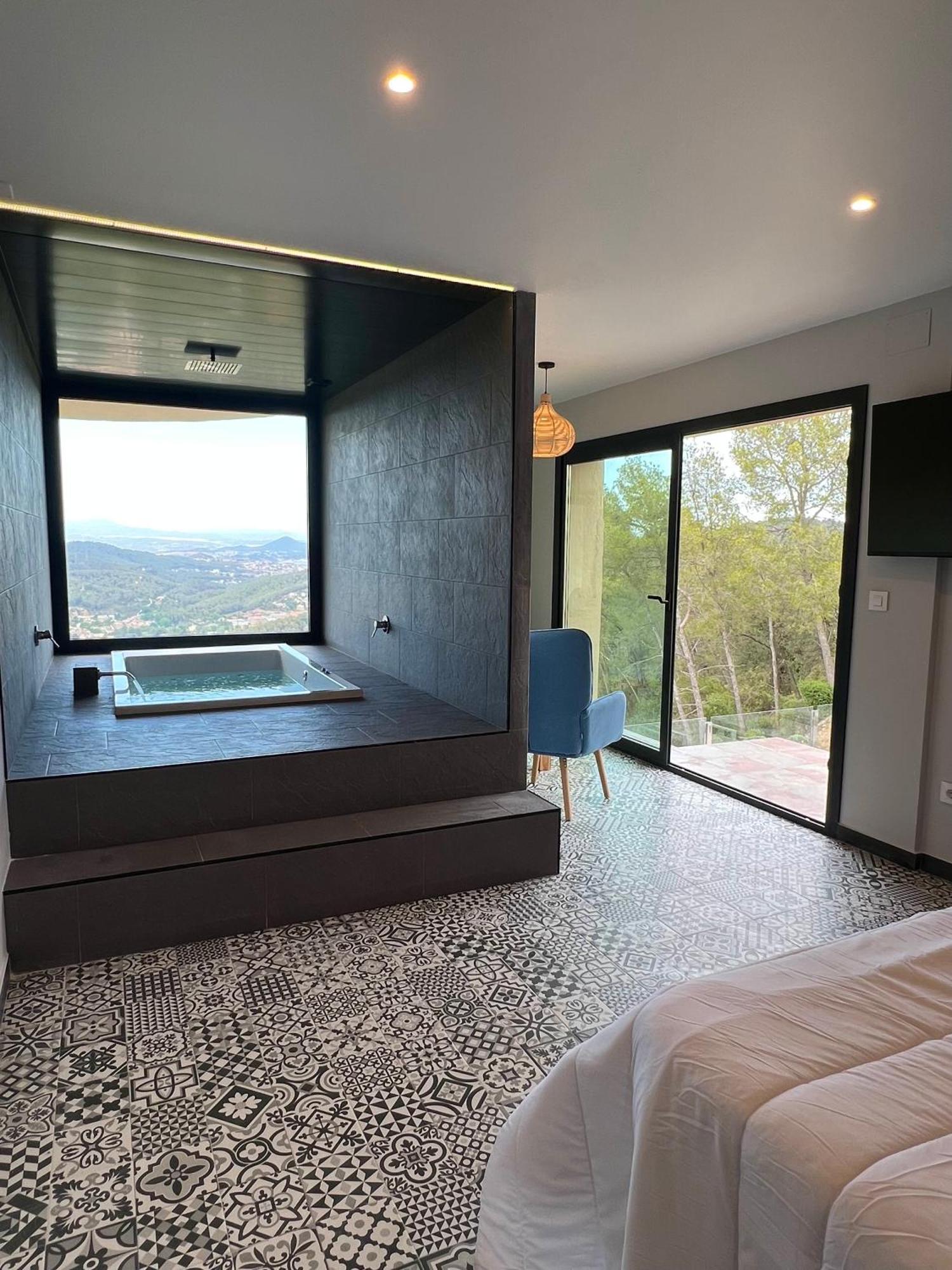 Petit Mirador Ξενοδοχείο Torrelles De Llobregat Εξωτερικό φωτογραφία